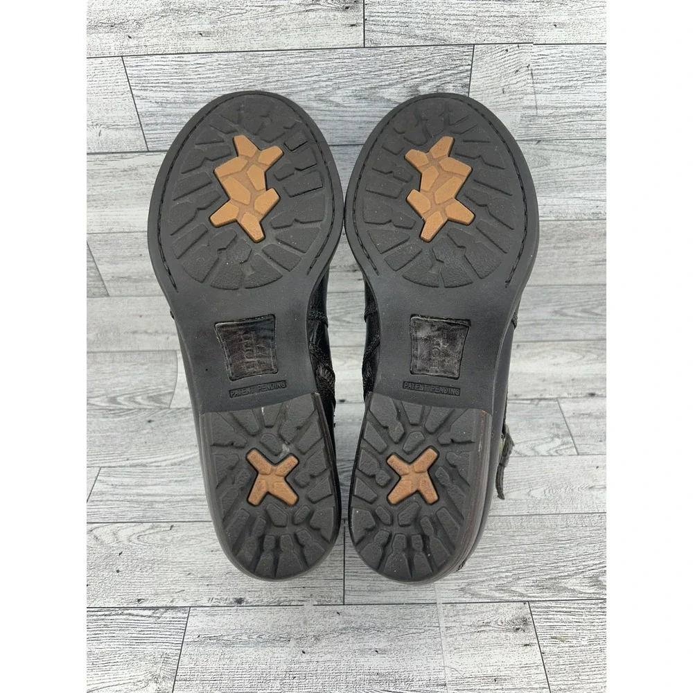 Born leather ankle